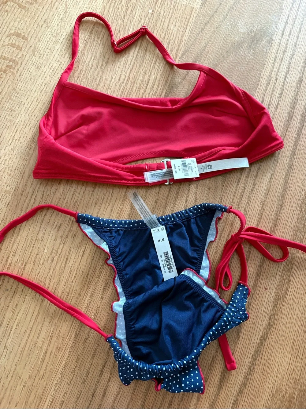 Frankie’s Bikinis set